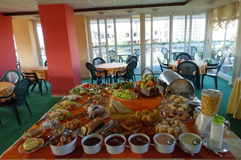 restaurants-breakfast-room