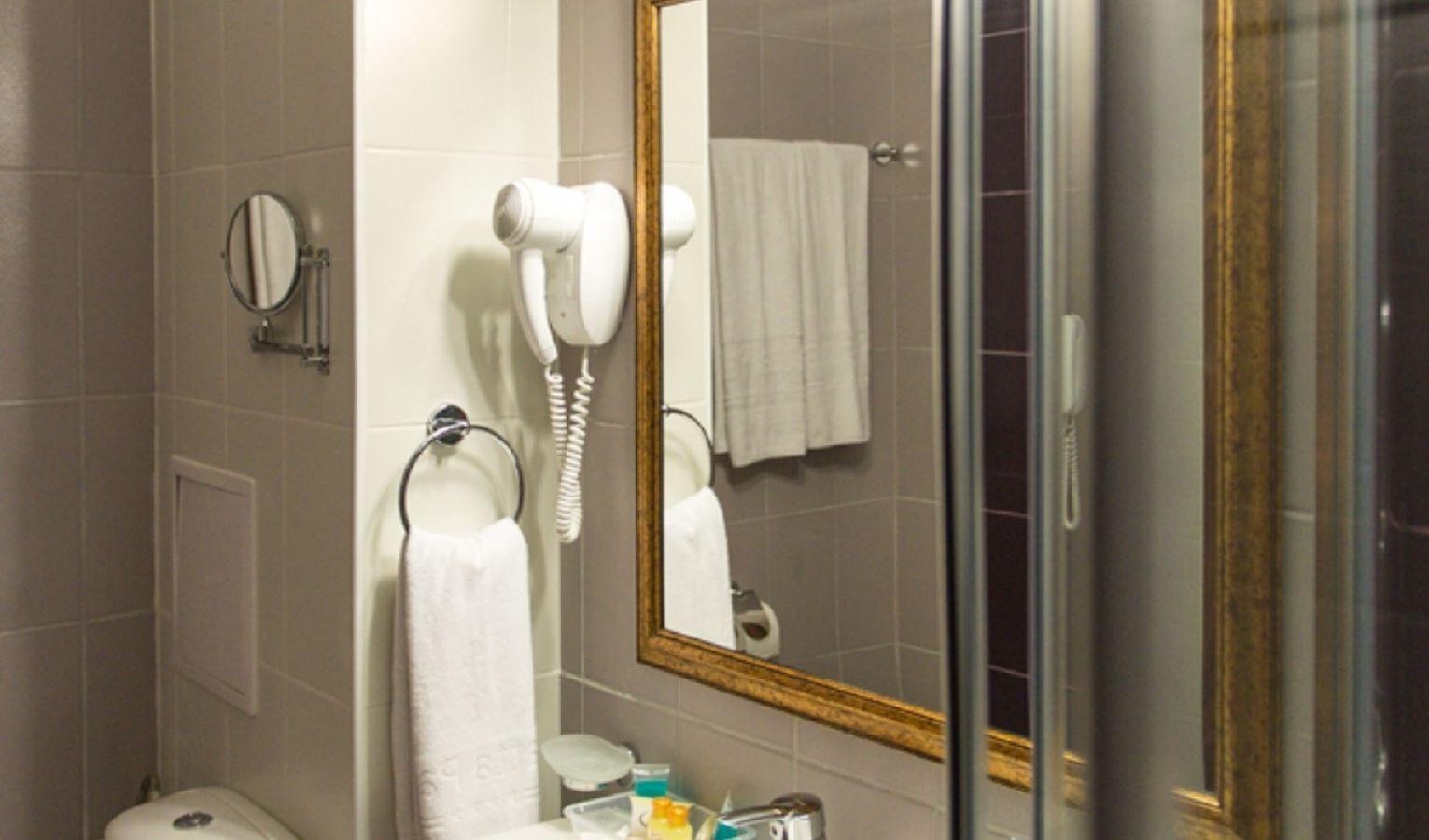 rooms-standard-studio-balcony