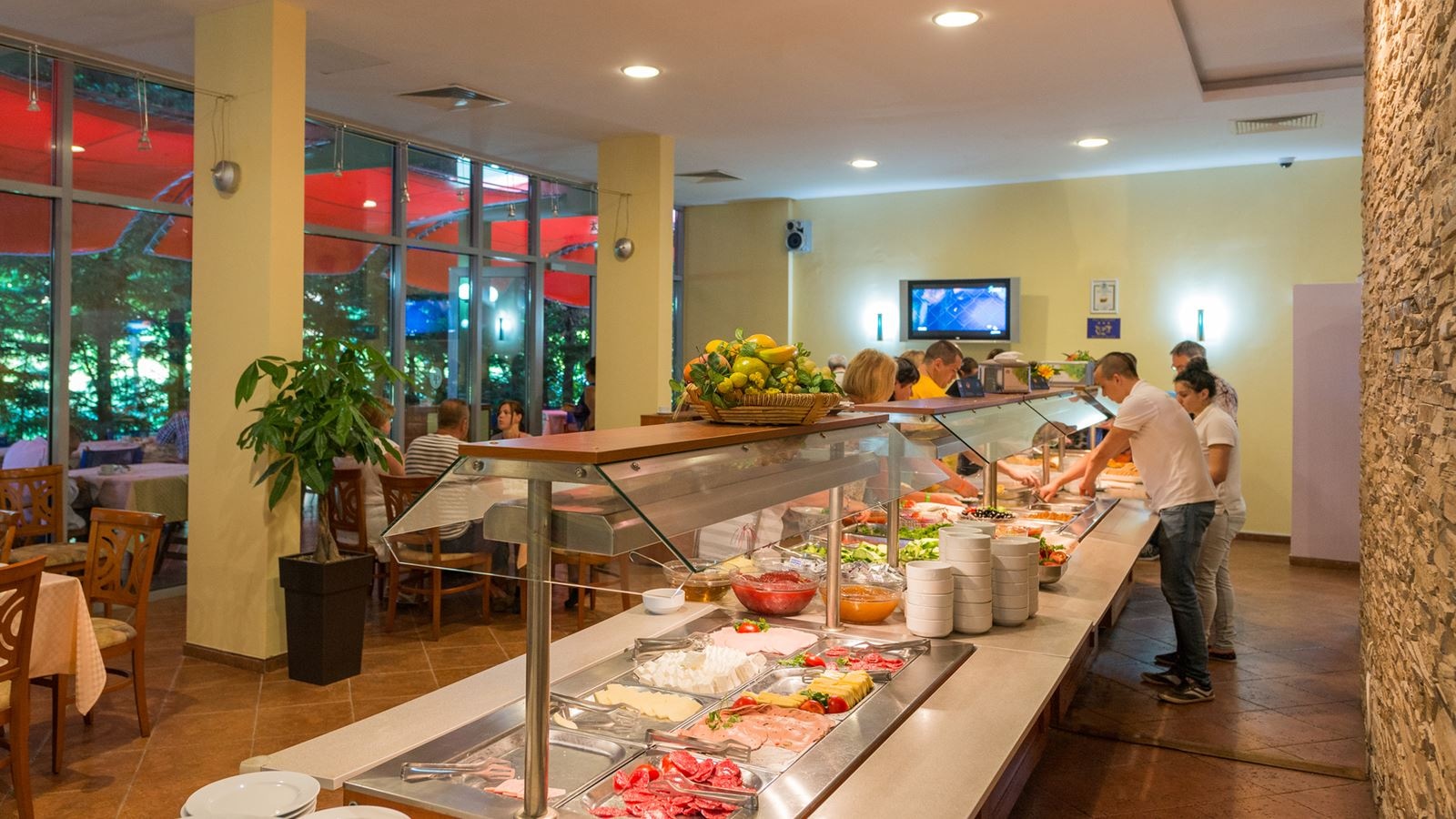 restaurants-main-restaurant