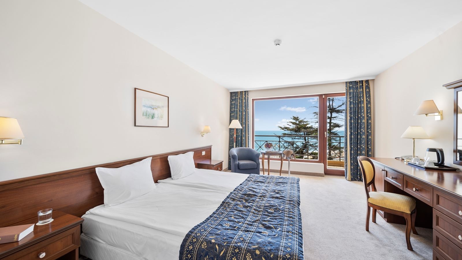 rooms-singleuse-standard-room-seaview-balcony