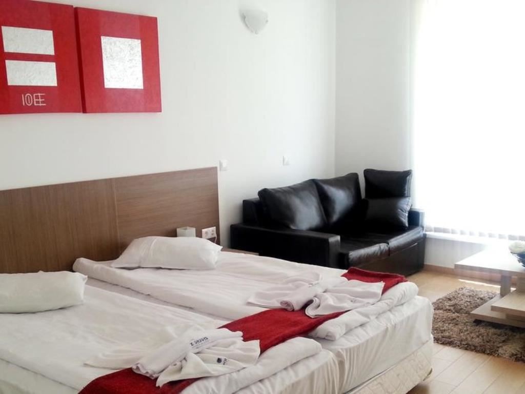 rooms-2-bedroom-standard-apartment