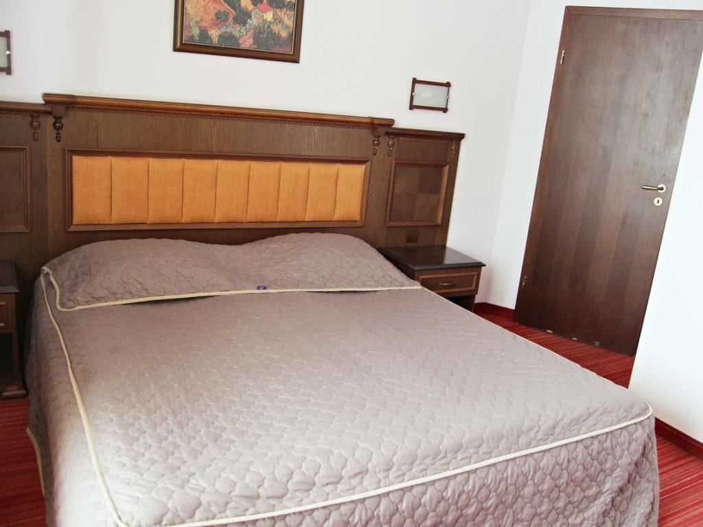 rooms-standard-apartment