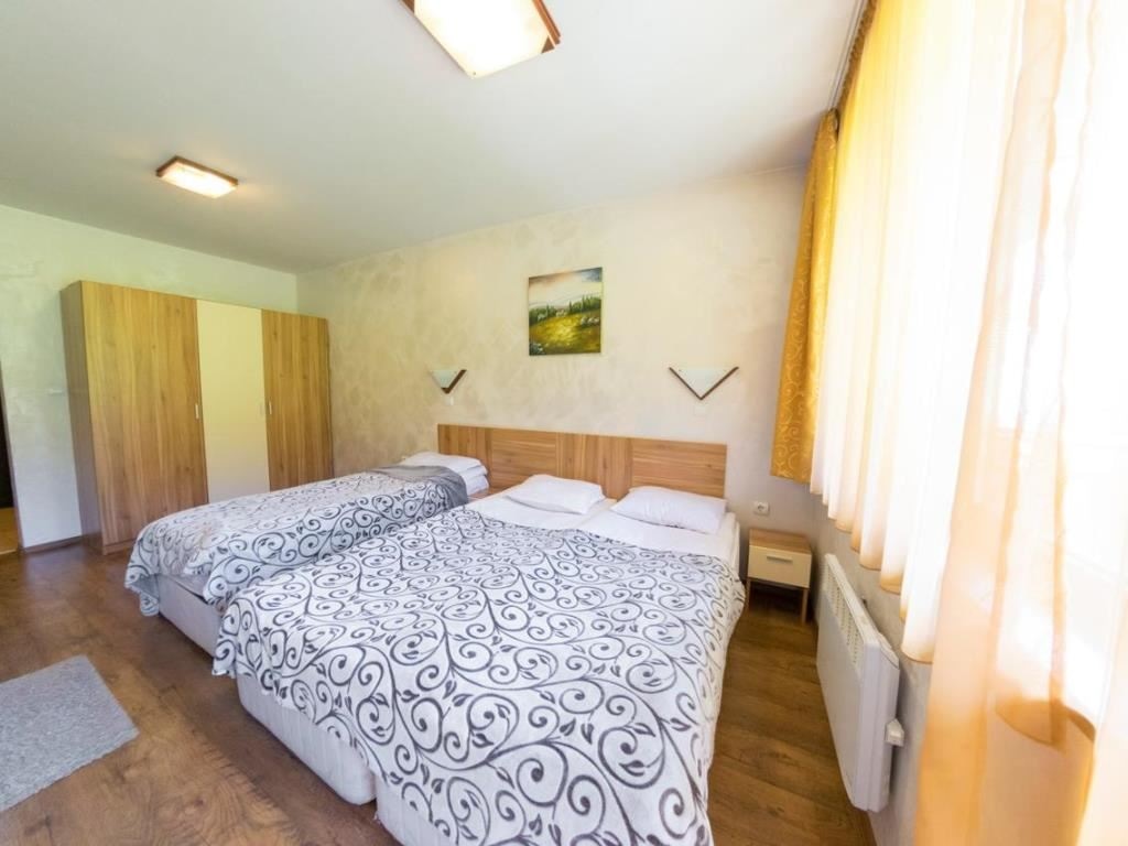 rooms-2-bedroom-standard-apartment-balcony