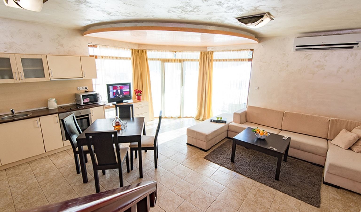 rooms-2-bedroom-standard-villa-balcony