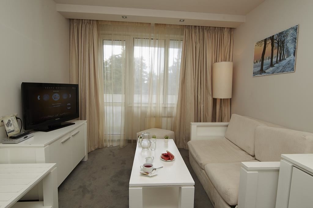 rooms-standard-junior-suite