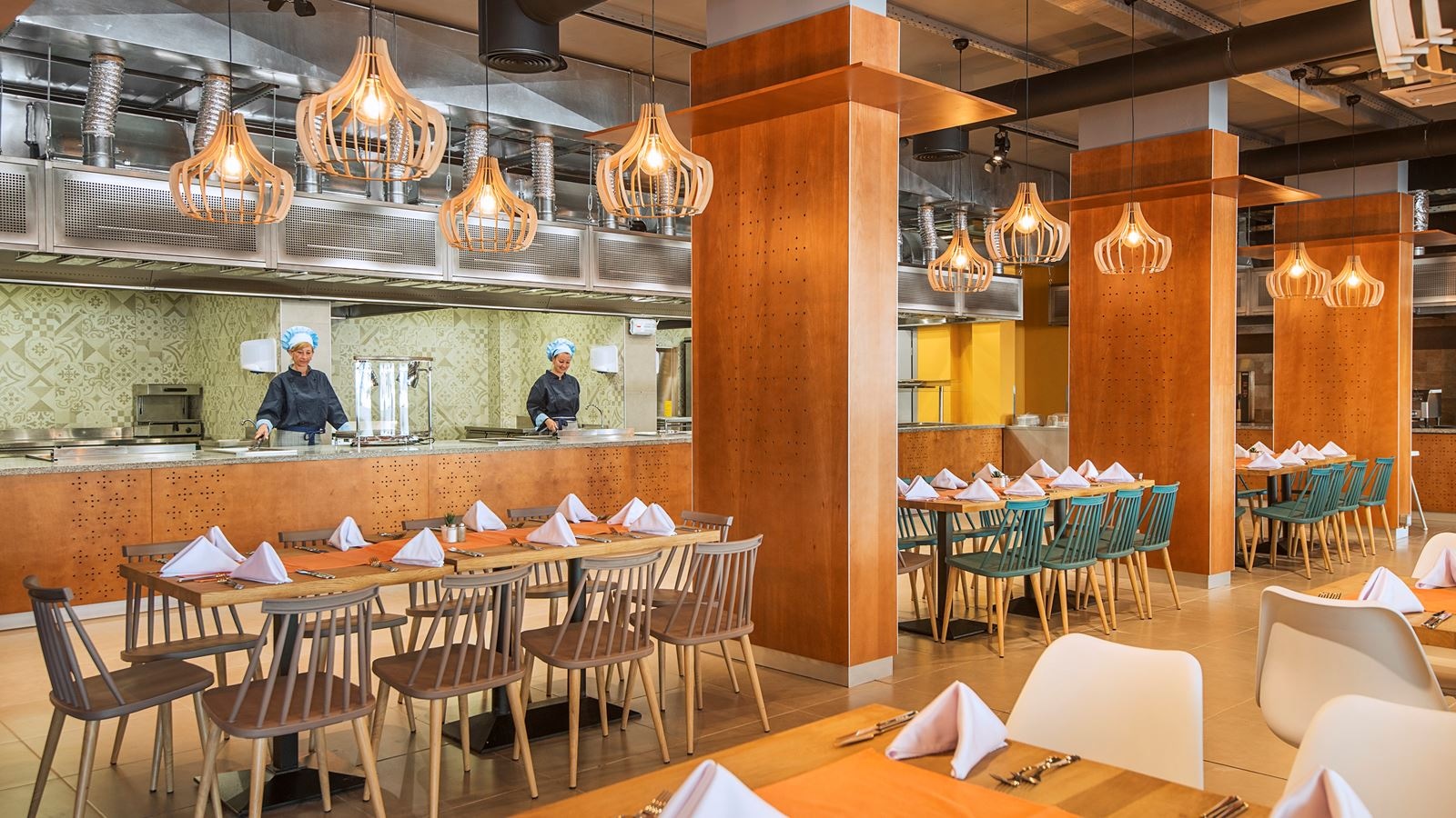 restaurants-restaurants