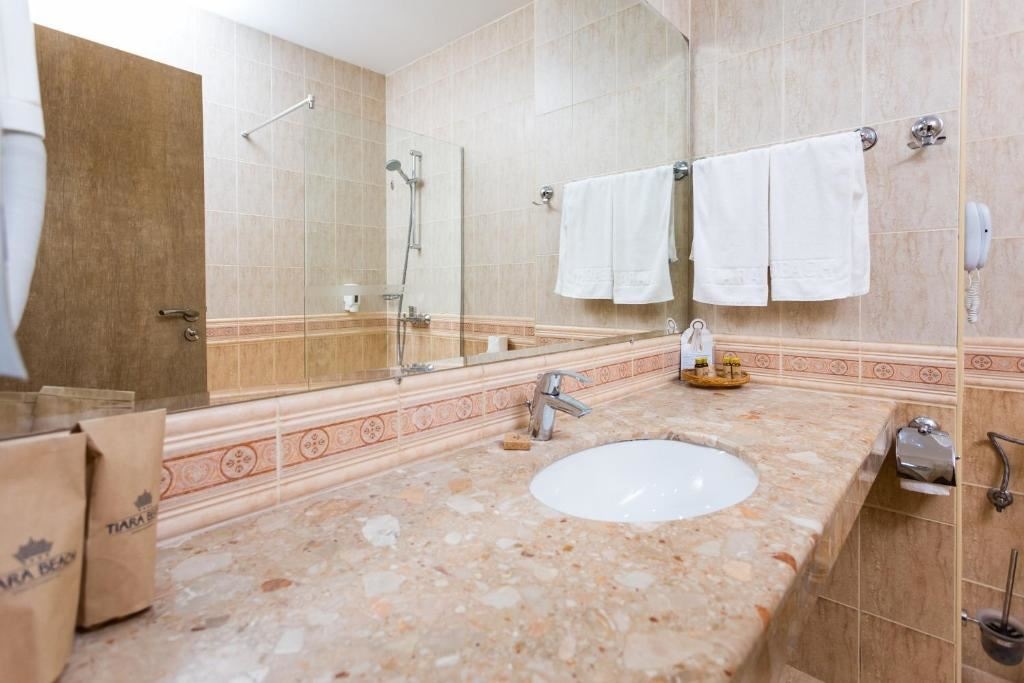 rooms-twin-standard-room-park-view-balcony-or-terrace