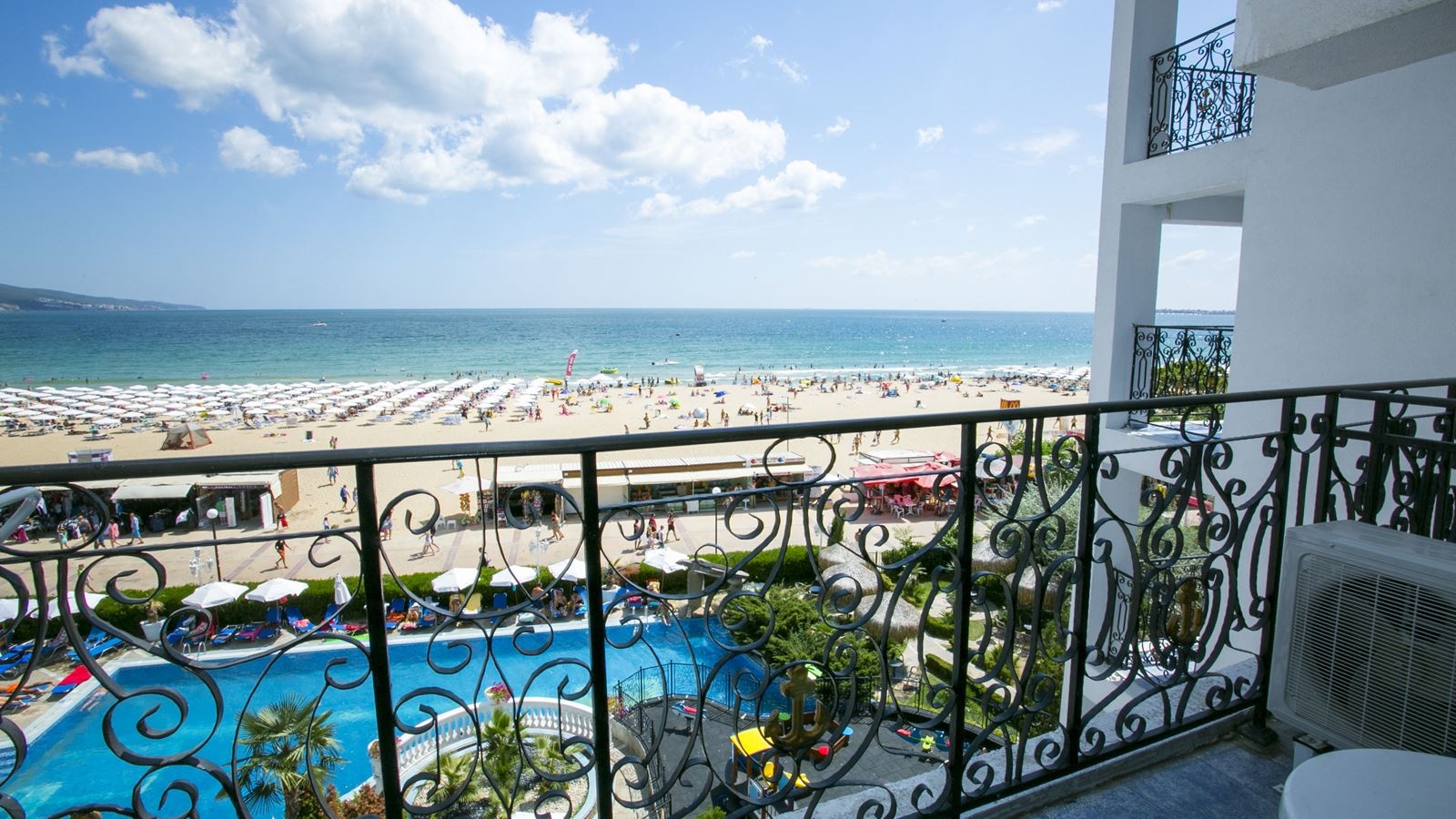 rooms-double-room-chaika-sea-view