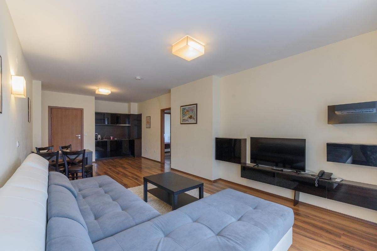 rooms-2-bedroom-standard-apartment-balcony