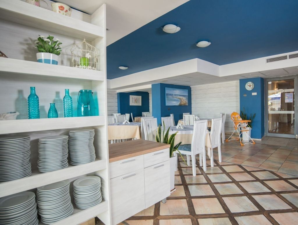 restaurants-restaurants