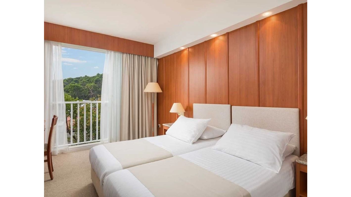 rooms-comfort-room