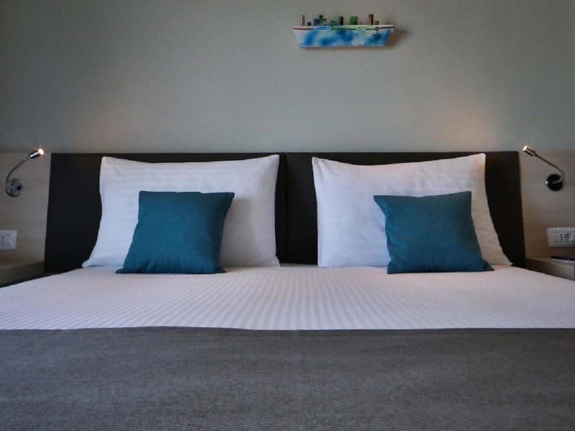 rooms-double-superior-room-park-view-balcony