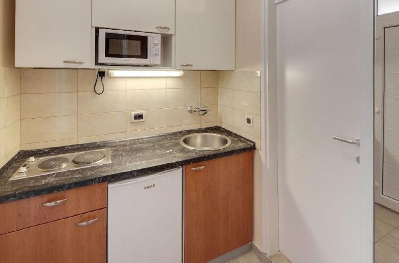 rooms-1-bedroom-superior-apartment-park-view-balcony