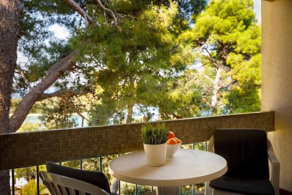 rooms-double-premium-room-seaside-balcony