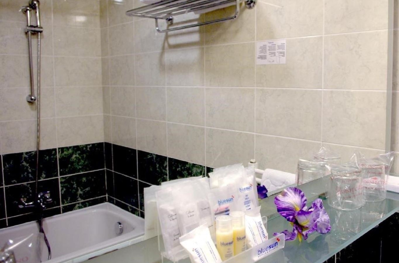 rooms-superior-room-balcony