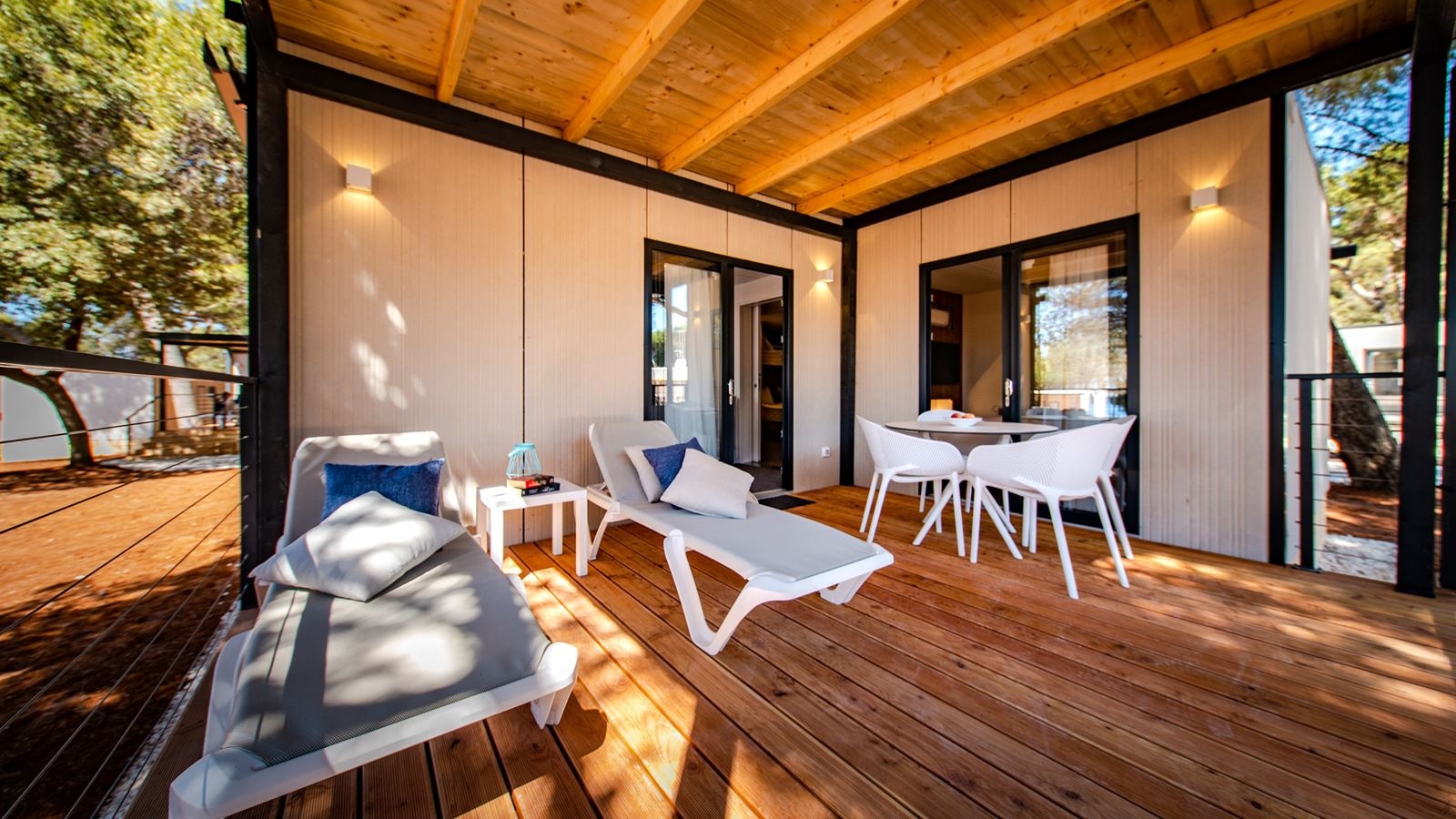 rooms-2-bedroom-beach-cottage-2-bathrooms