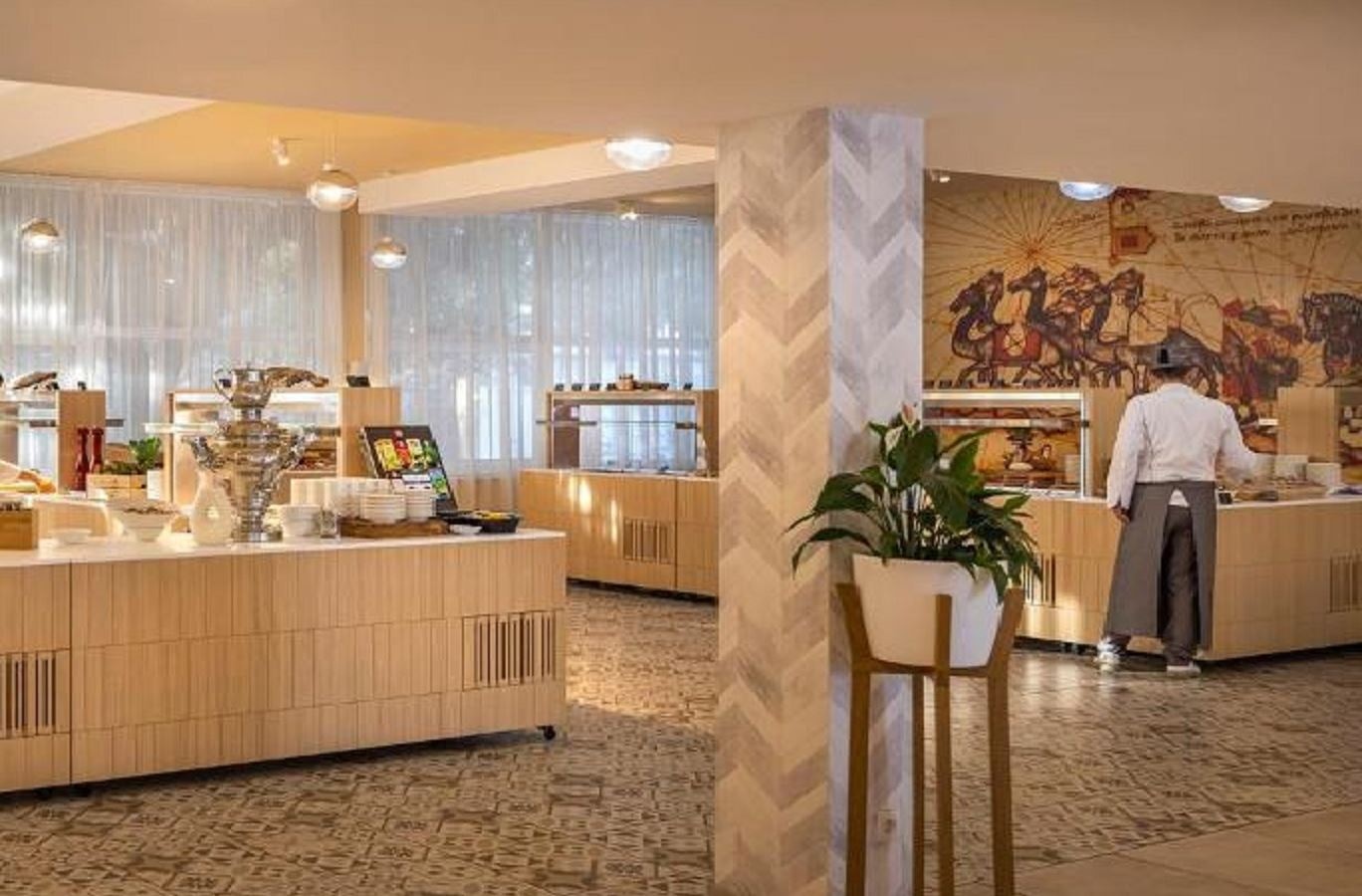 restaurants-main-building