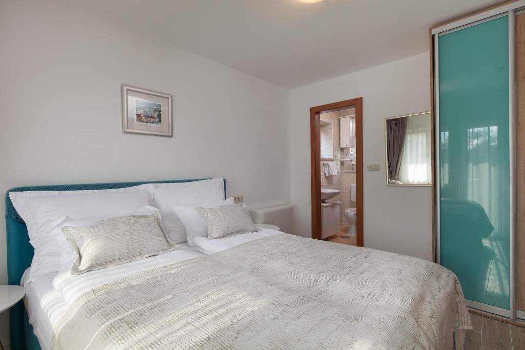 rooms-juniorsuite-seaview-balcony