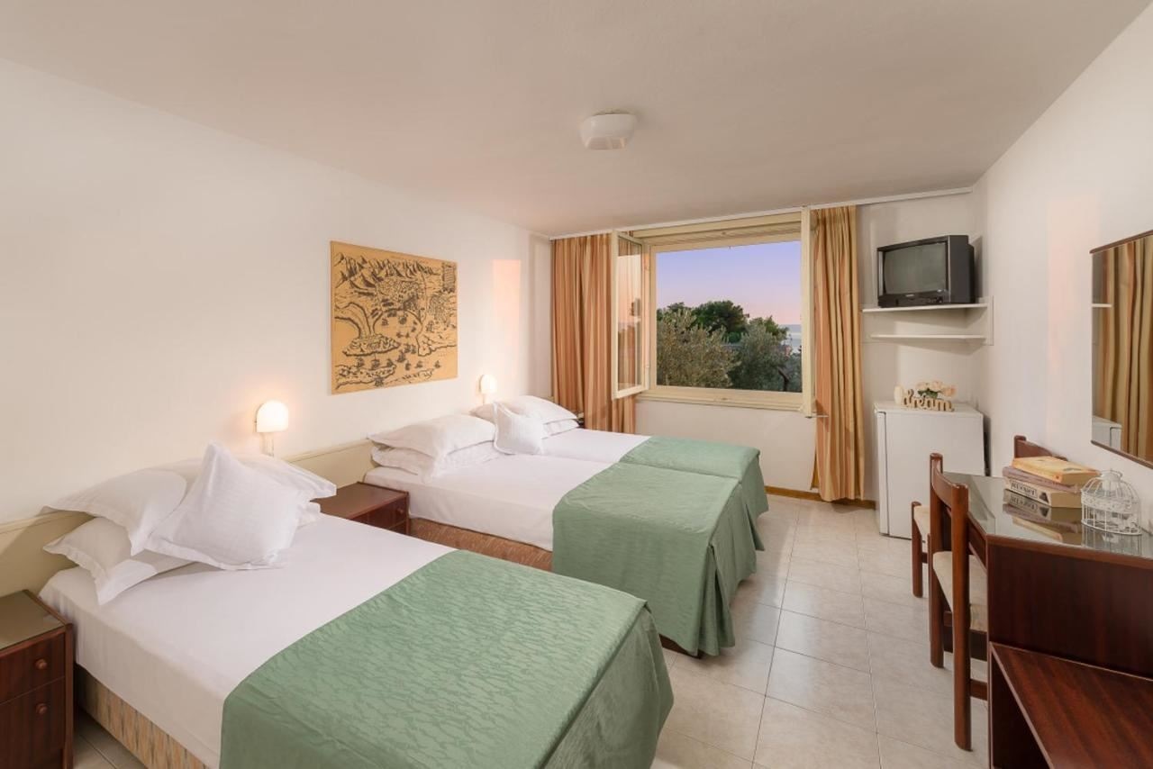 rooms-2-connectingrooms-classic-room-park-view