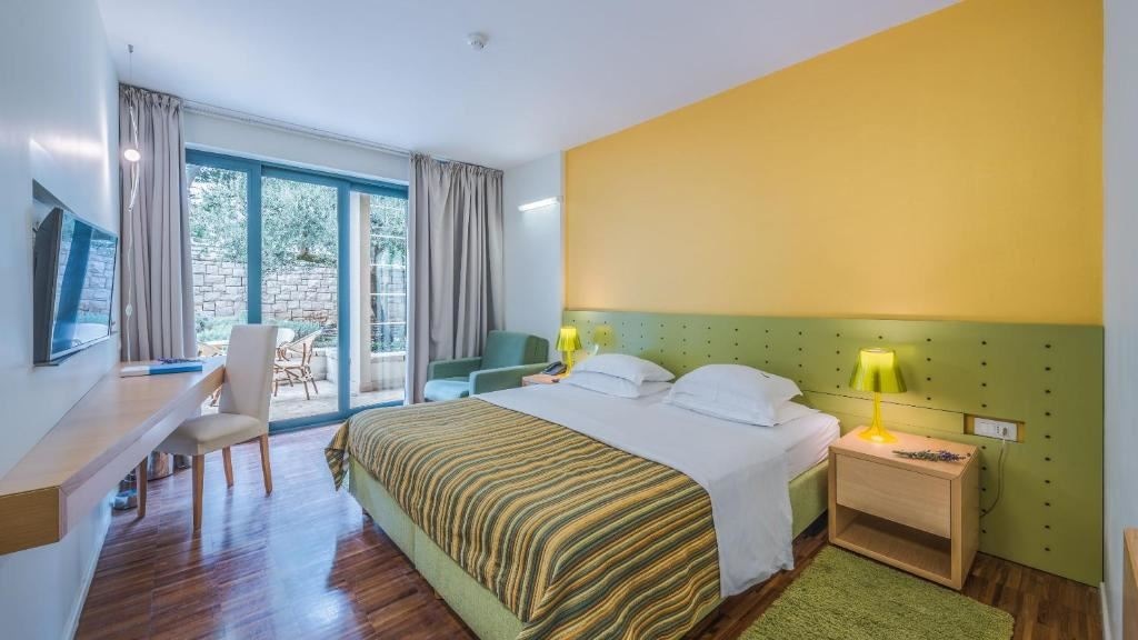 rooms-double-superior-room-balcony