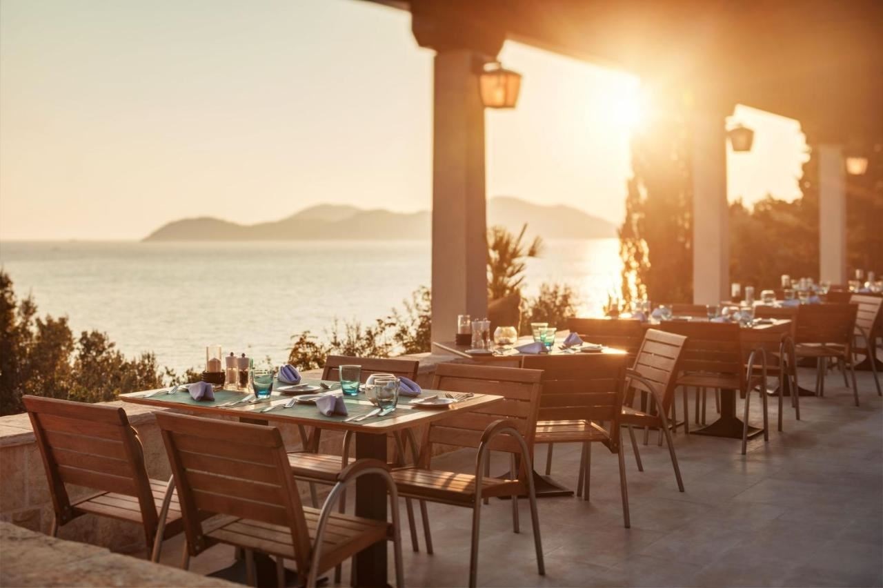 restaurants-restaurants