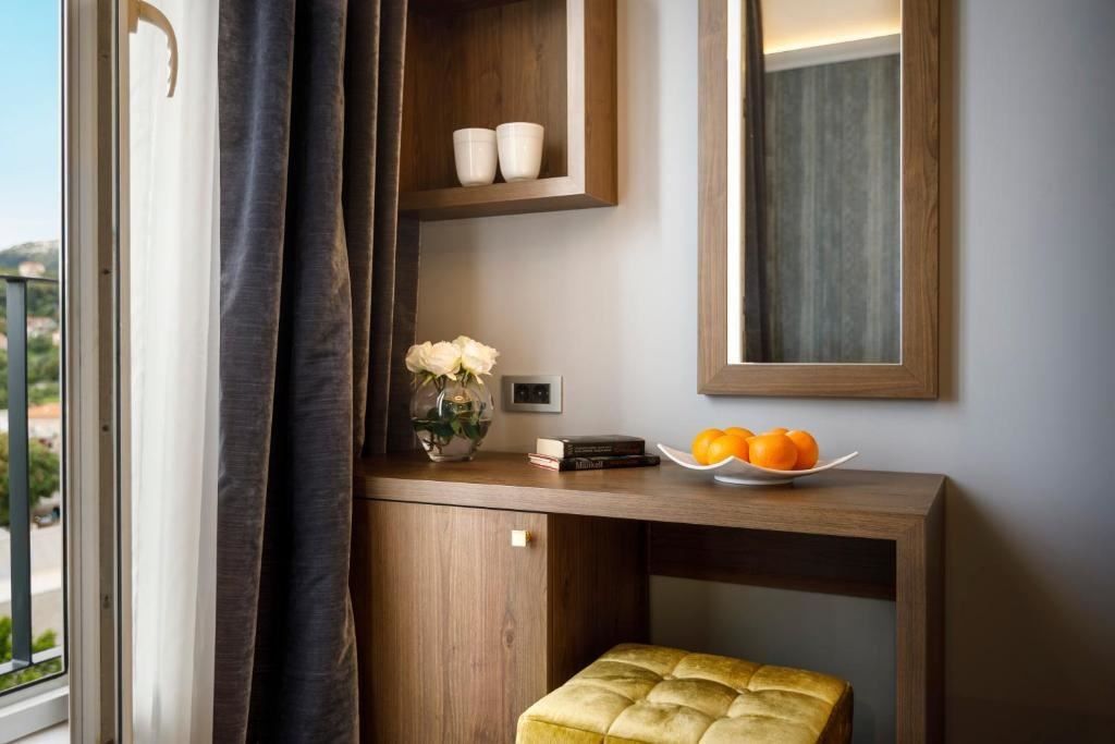 rooms-double-classic-room