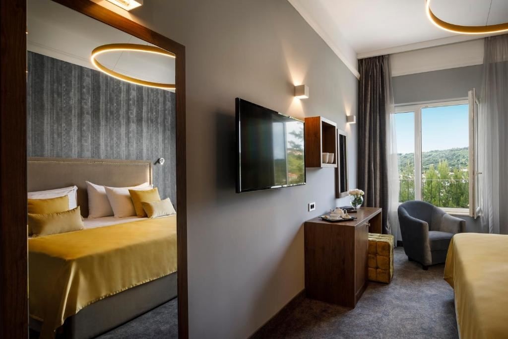 rooms-double-superior-room