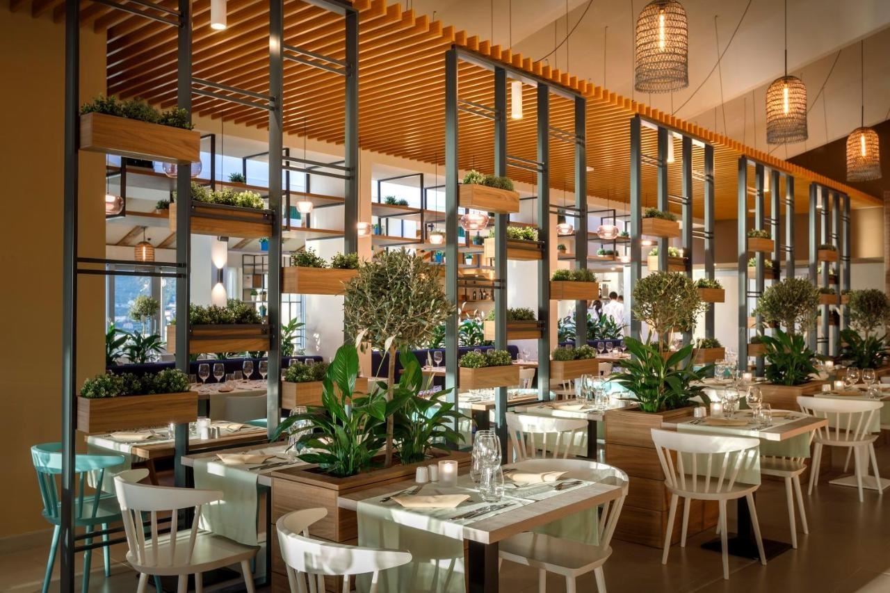 restaurants-restaurants