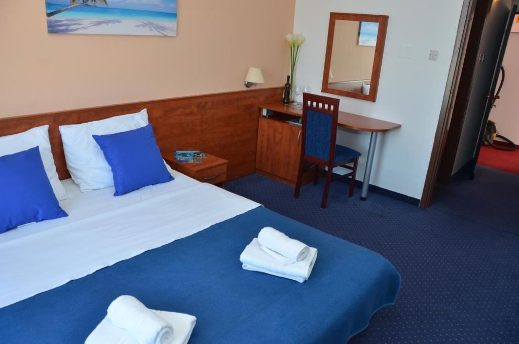 rooms-premium-room-seaview