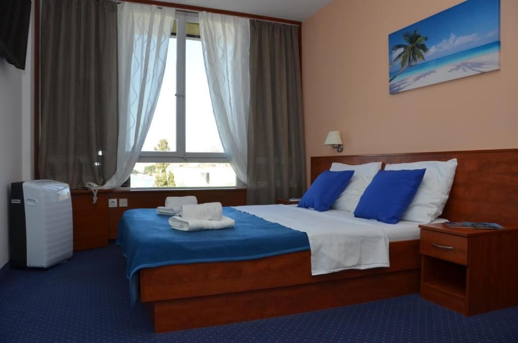rooms-premium-room-seaview