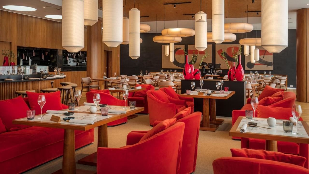 restaurants-restaurants