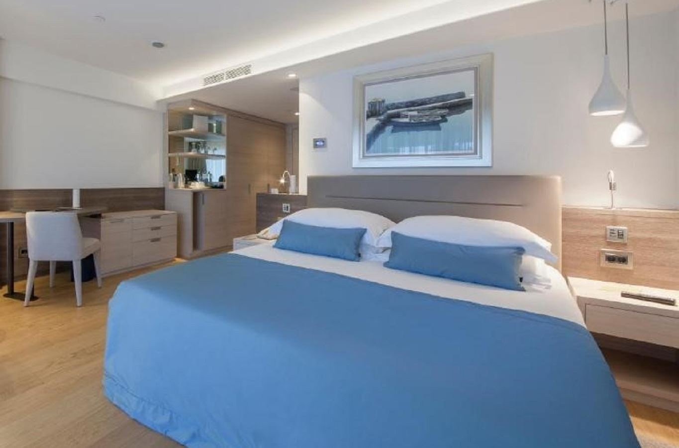 rooms-double-superior-room-park-view-balcony