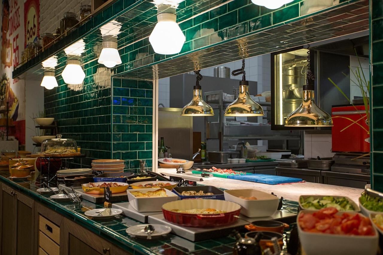 restaurants-restaurants