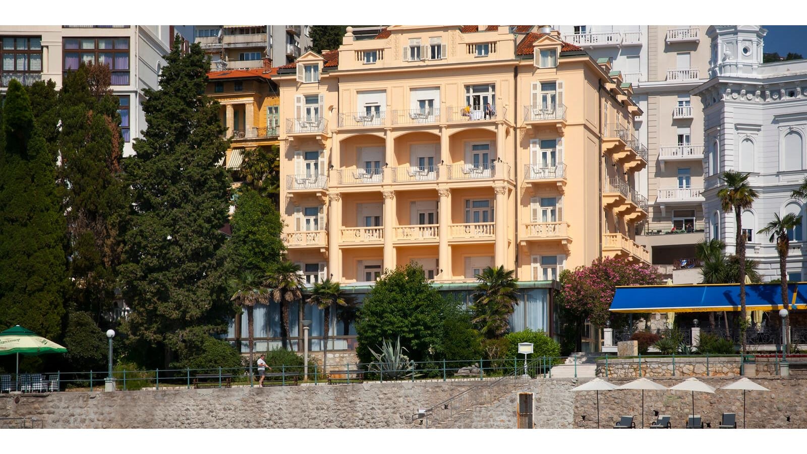 general-main-building