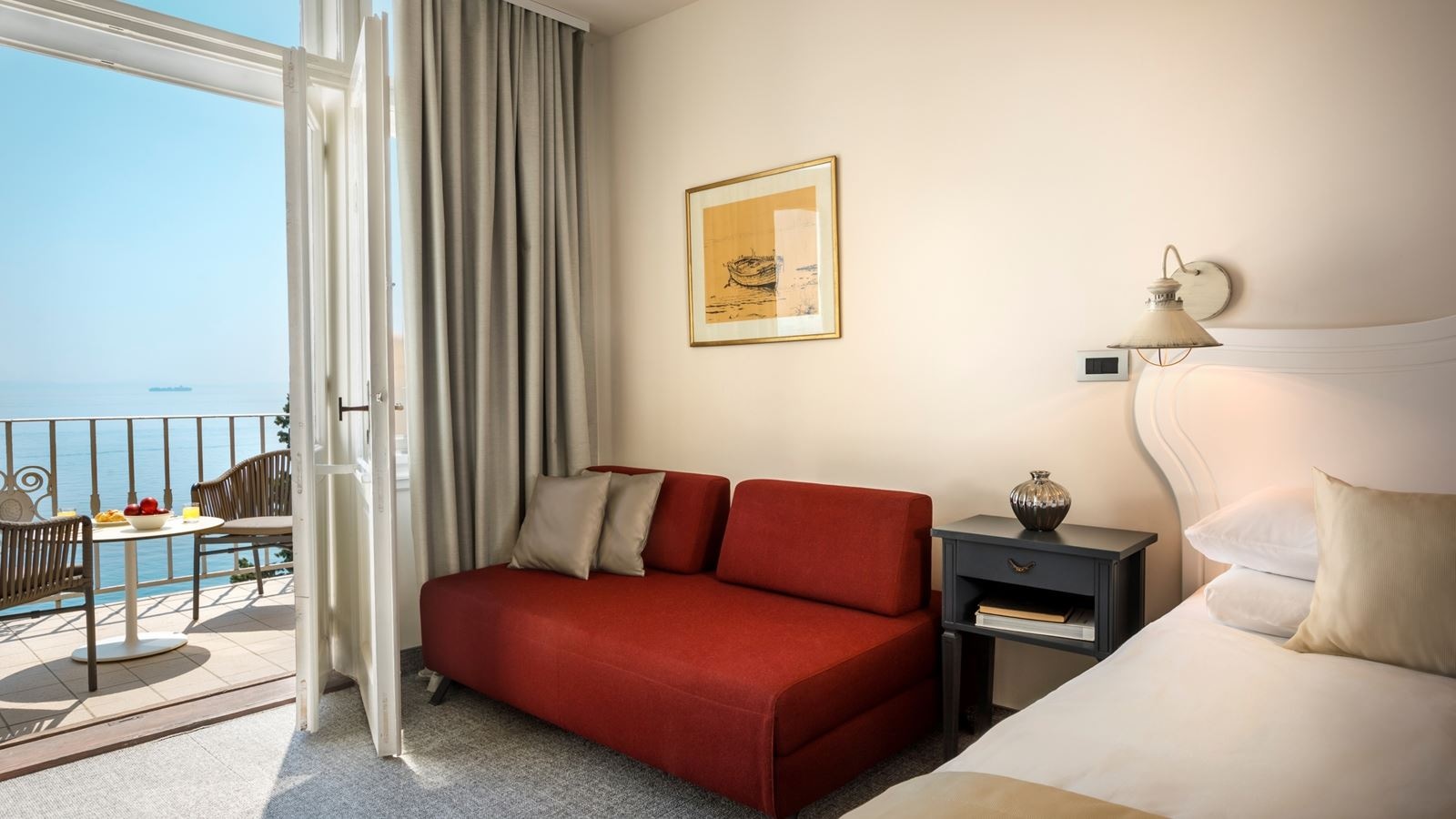 rooms-superior-room-sea-view