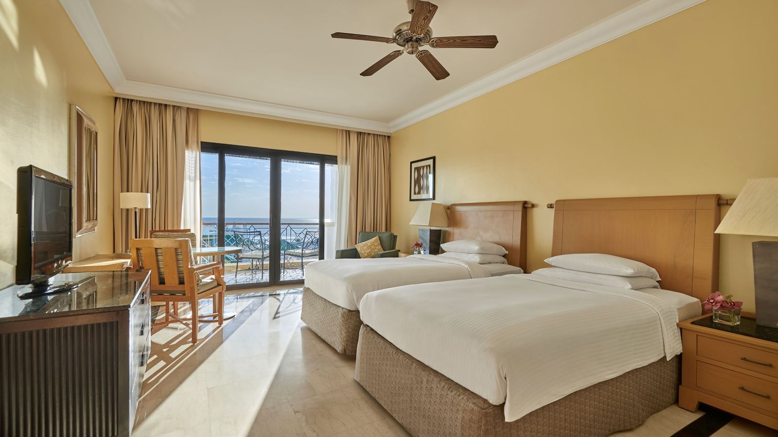 rooms-sea-view-room