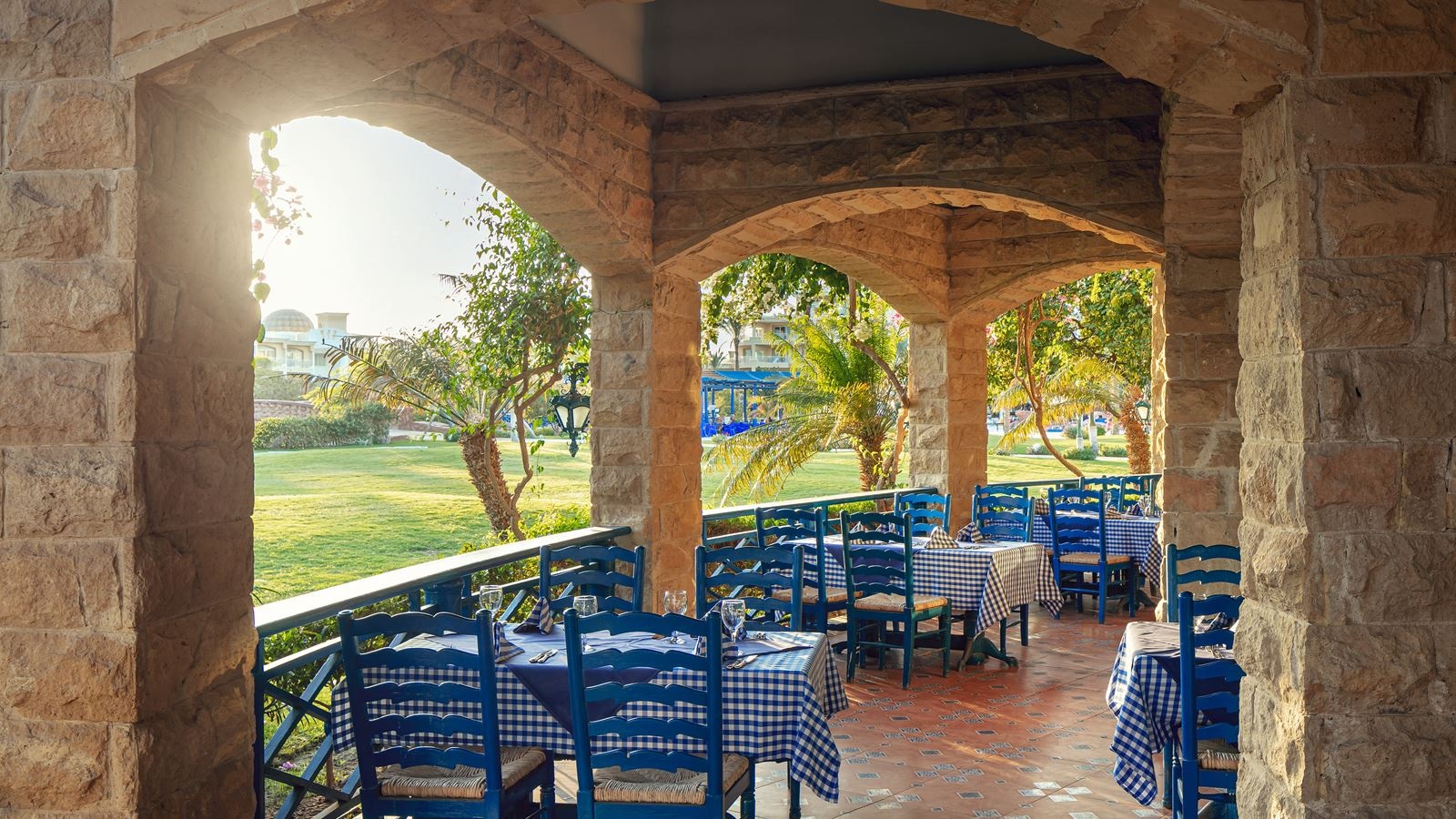 restaurants-greek-a-la-carte-restaurant