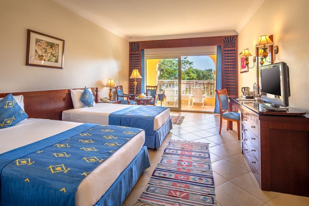 rooms-room-superior-seaview