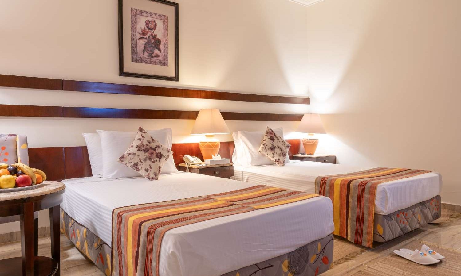 rooms-standard-pool-or-garden-view