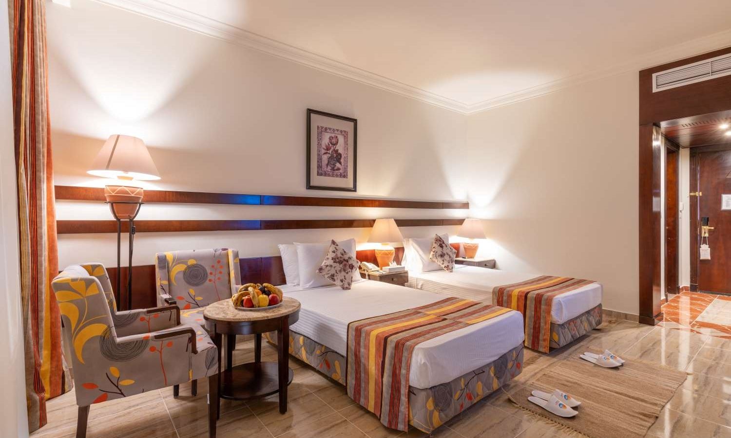 rooms-standard-pool-or-garden-view