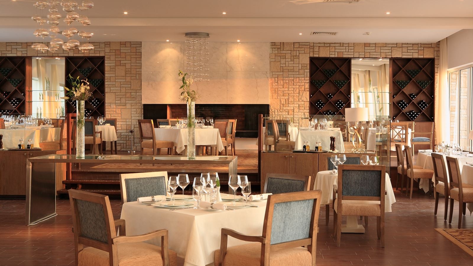 restaurants-nineteen-restaurant