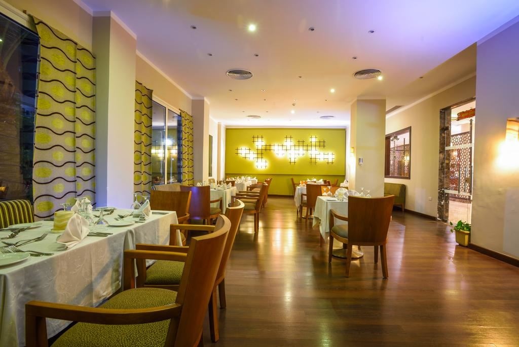 restaurants-aquila-restaurant