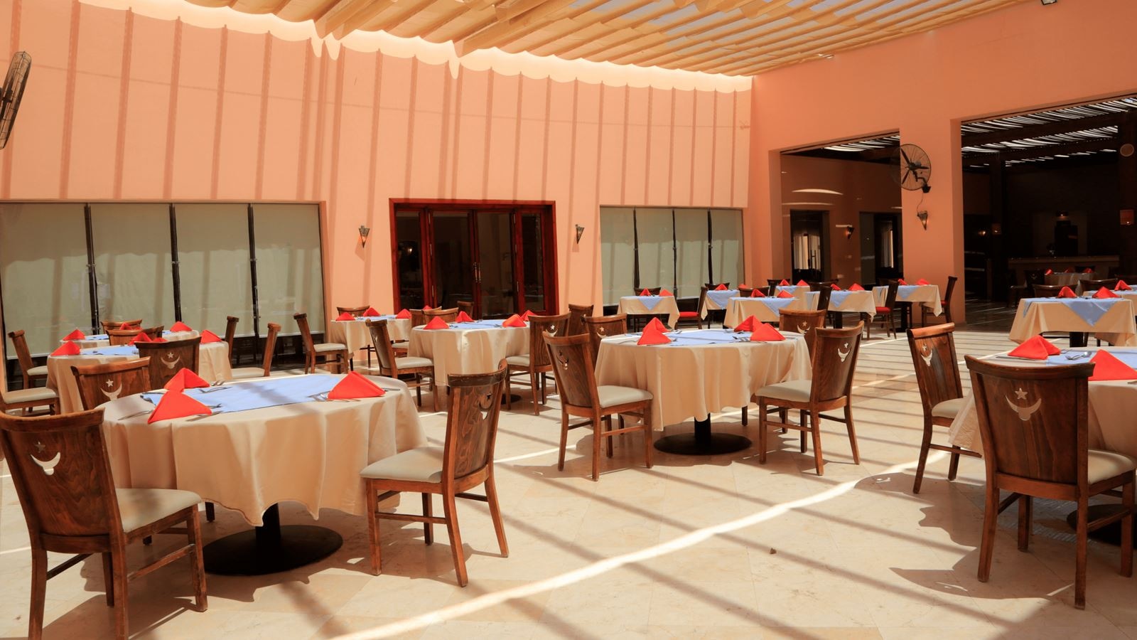 restaurants-buffet-restaurant-terra-doriente