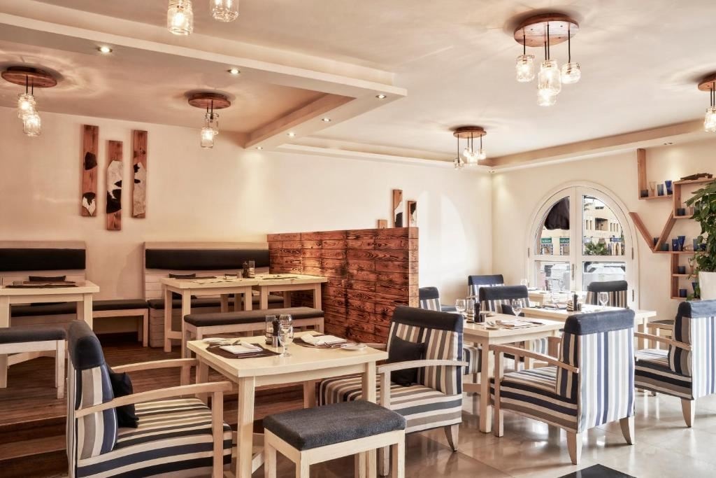 restaurants-marina-steak-house-restaurant