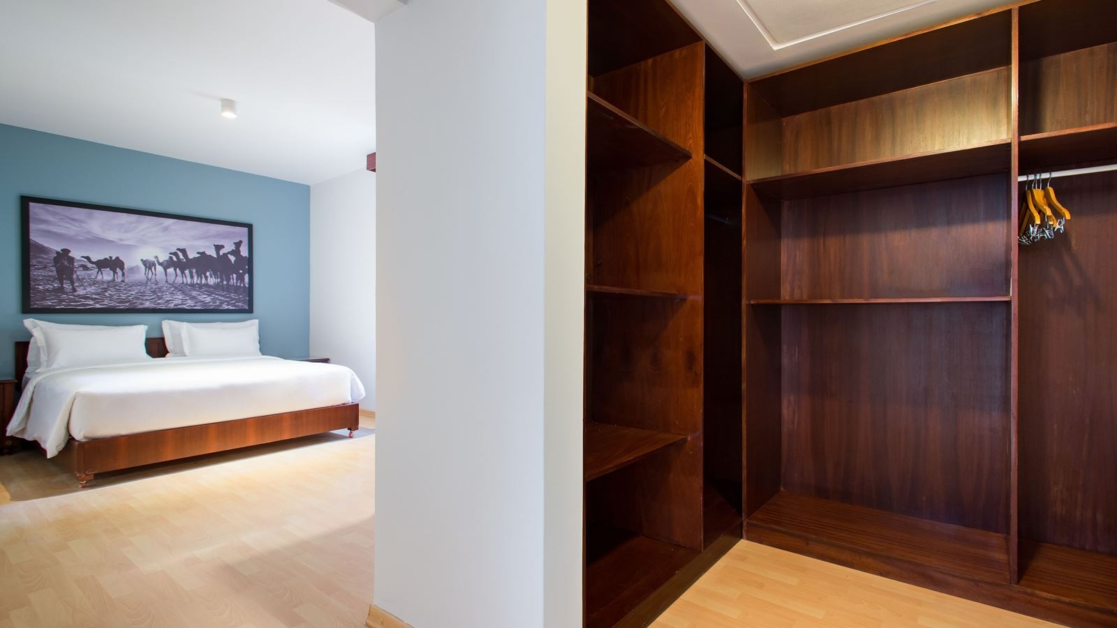 rooms-premium-suite-marina-view