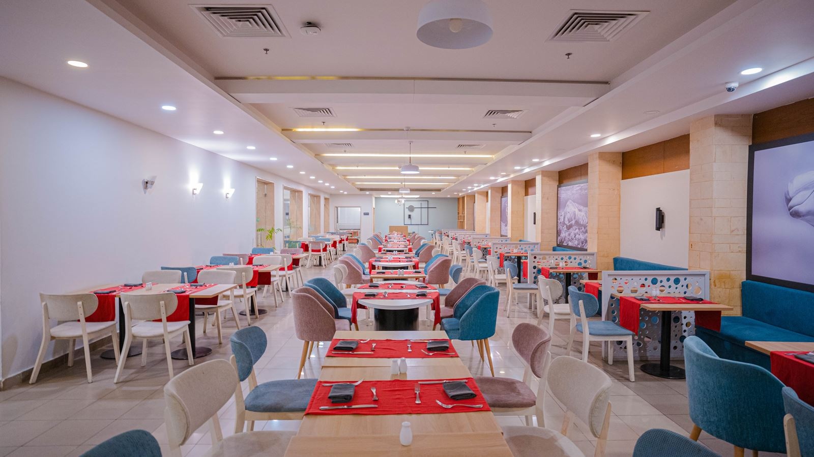 restaurants-chillout-food-corner