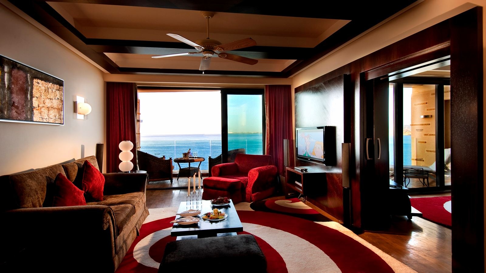 rooms-honeymoon-suite