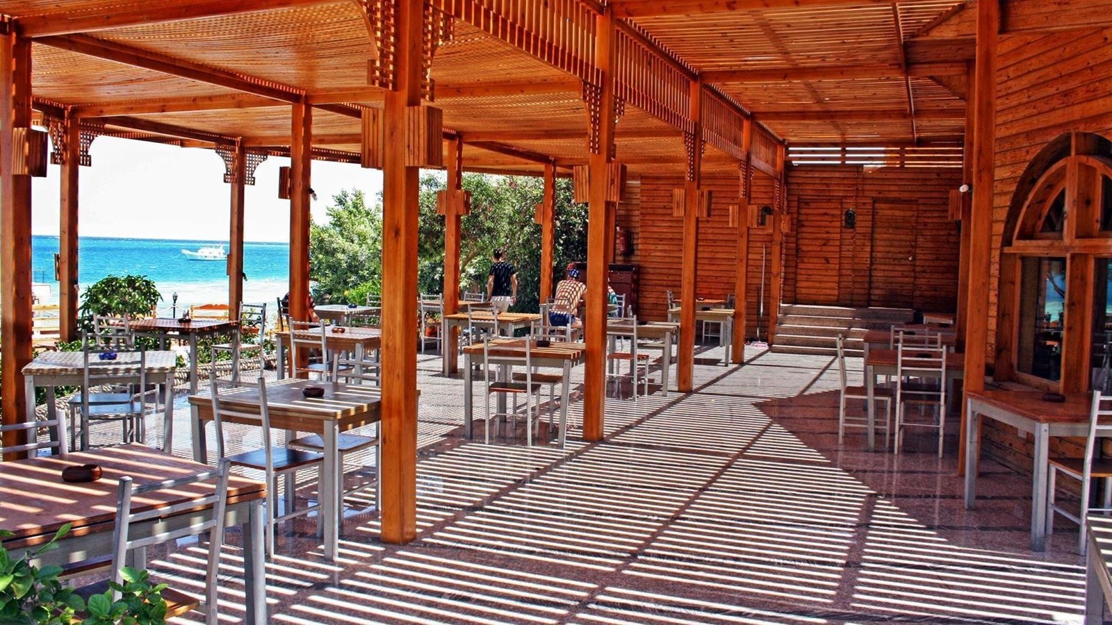 restaurants-restaurants