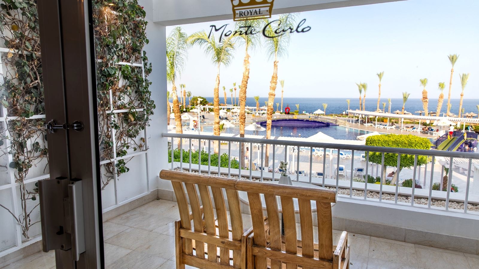 rooms-superior-beach-view