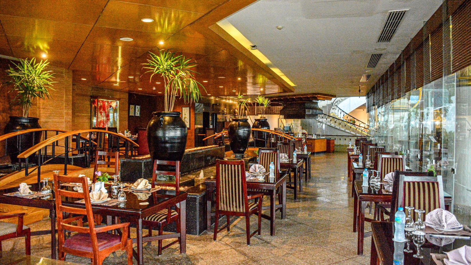 restaurants-blue-ginger